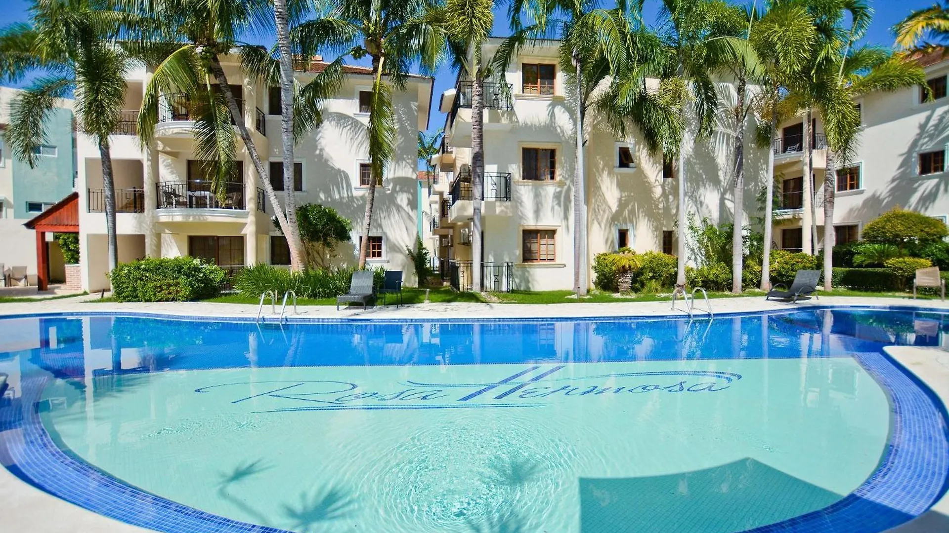 Rosa Hermosa Beauty Pool Views Penthouse Condo Close To Playa Bavaro Punta Cana