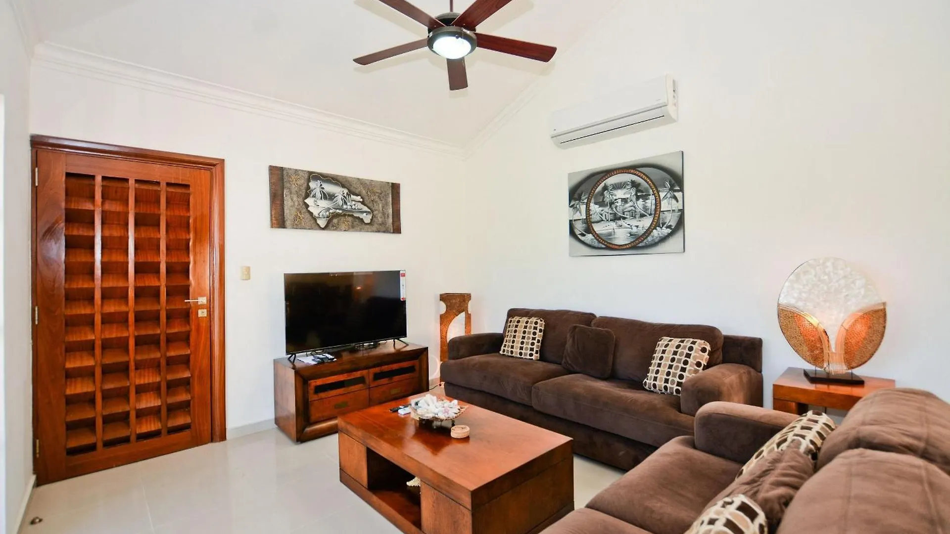 Rosa Hermosa Beauty Pool Views Penthouse Condo Close To Playa Bavaro Punta Cana